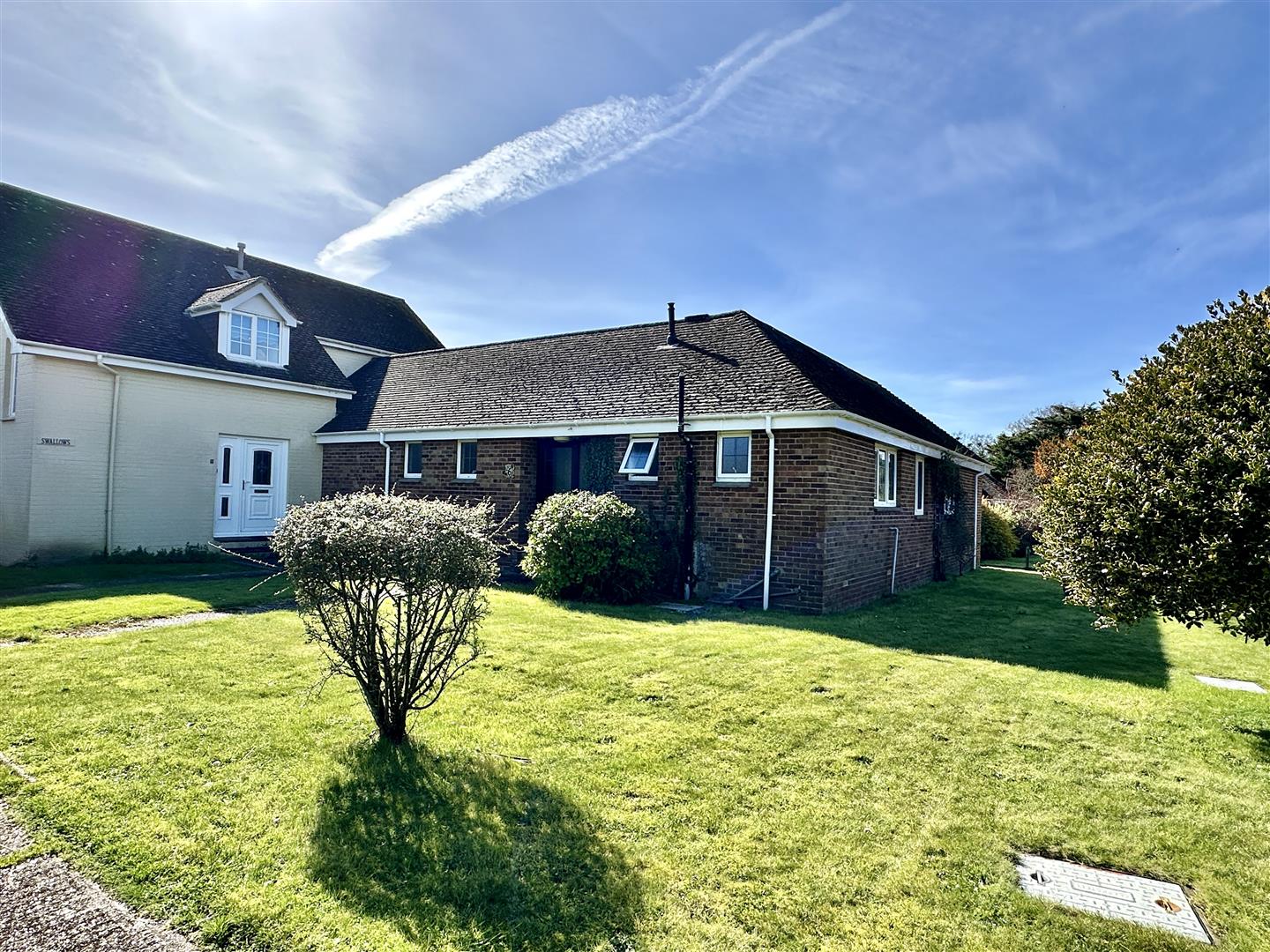 3 bedroom Bungalow in Shalfleet for sale Megan Baker